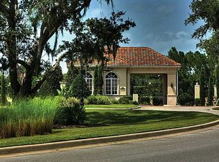 8492 Lindrick Ln, Bradenton, FL 34202