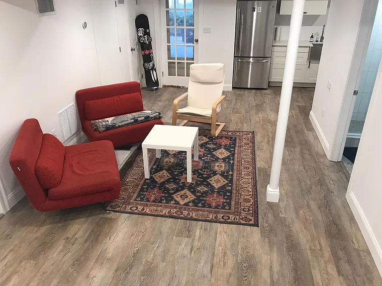 195 Paul Revere Rd #2 — Photo 2