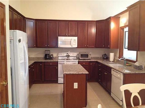 5th image of 5043 Birch Grove Dr