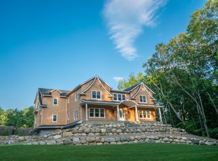 6 Eugene Dr, Saddle River, NJ 07458