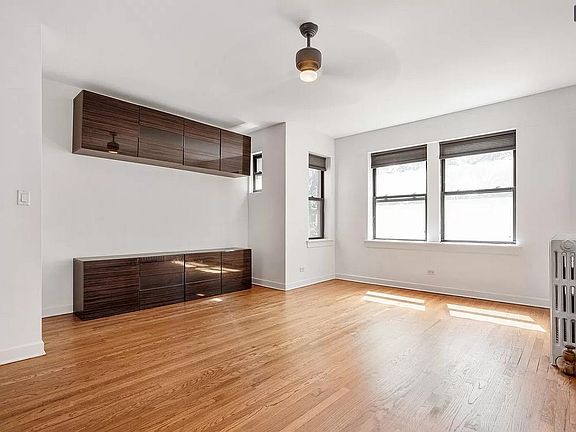 4th image of 3-1848 W Lunt Ave #3