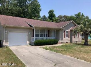 9172 Landing Dr SW, Calabash, NC 28467