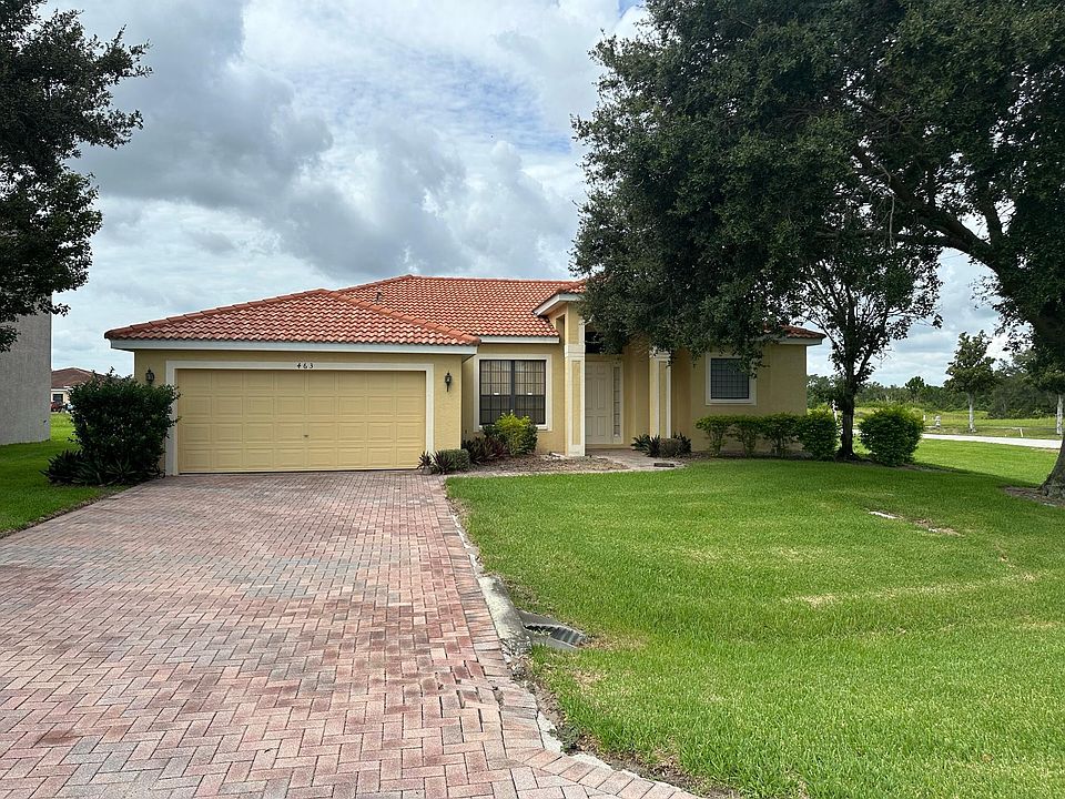 1st image of 463 Cinnamon Dr
