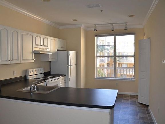 2nd image of 860 N Orange Ave APT 322