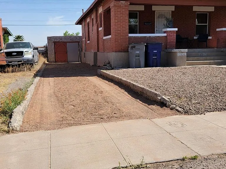 3716 Jackson Ave — Photo 2