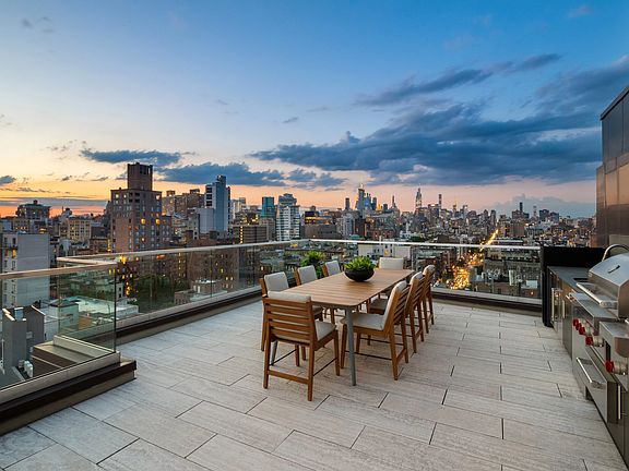 3rd image of 32 E 1st St Penthouse C