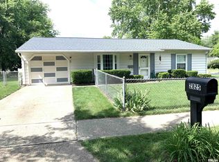 2825 Bly Rd, Springfield, IL 62702