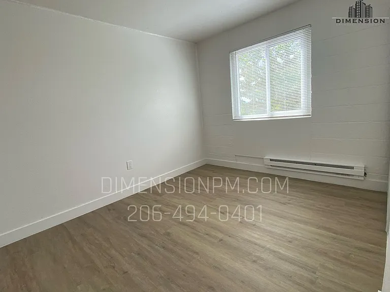 Christine Apartments — Photo 23