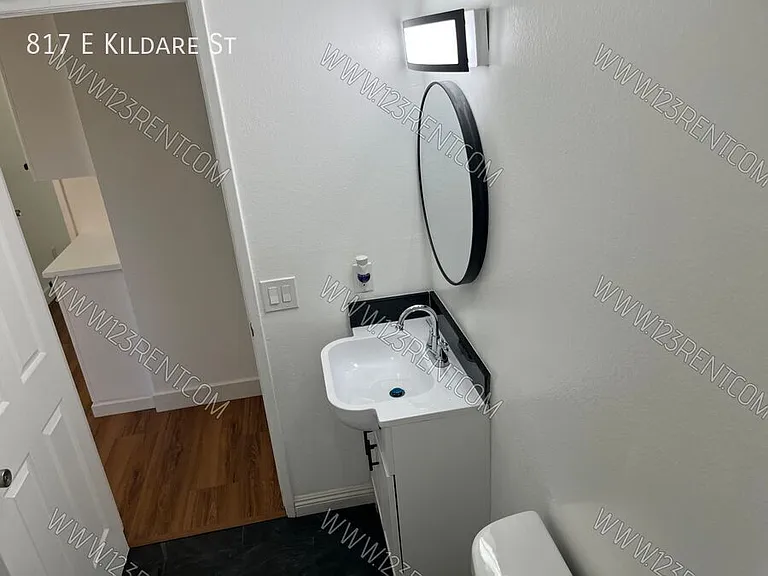 817 E Kildare St — Photo 13