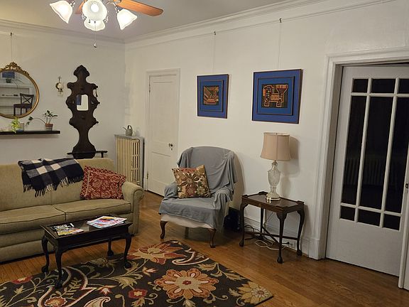 2nd image of 4224 Chamberlayne Ave