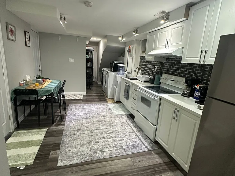 843 Brandenburg Blvd — Photo 3