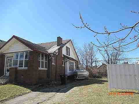 12181 Northlawn