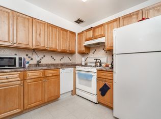 21-18 33rd Ave #1C, Astoria, NY 11106