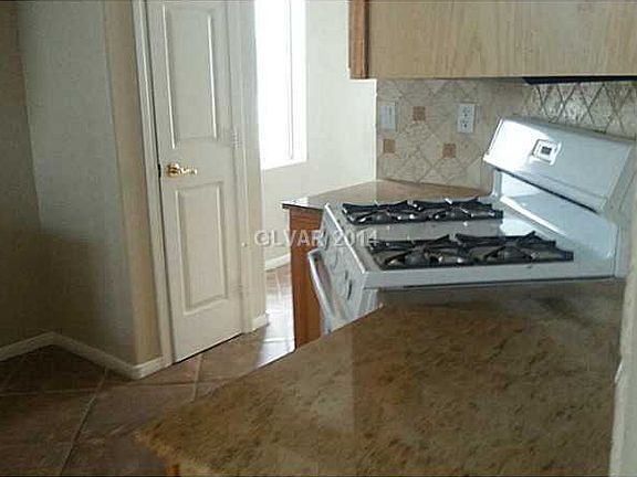 3rd image of 3105 Pismo Beach Dr