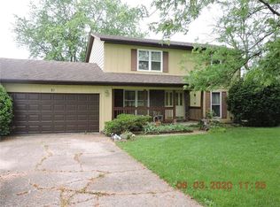 22 Prairie Dr, Bismarck, IL 61814