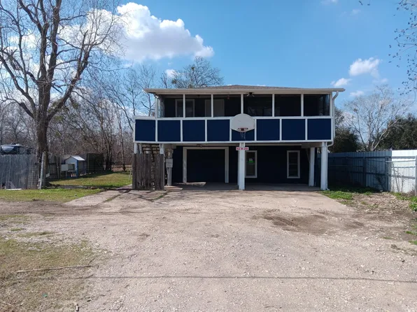 6744 N Masters Rd, Manvel, TX 77578