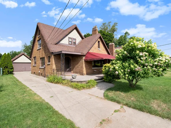 2305 Paris Ave SE, Grand Rapids, MI 49507