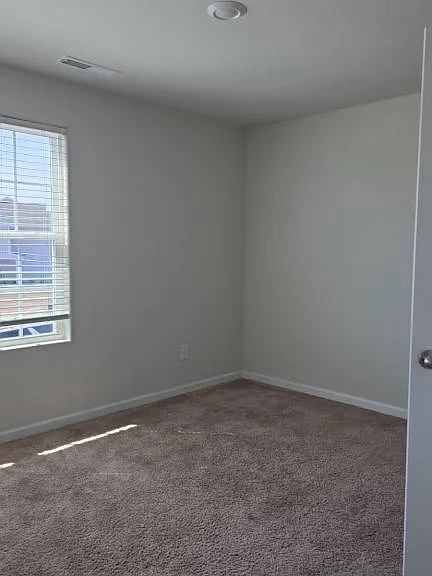 4715 Hazelburn Dr — Photo 8
