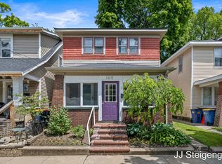109 Caledonia St NE, Grand Rapids, MI 49505