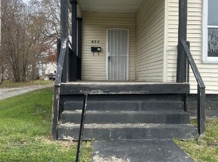 432 S Linden Ave #A, Alliance, OH 44601