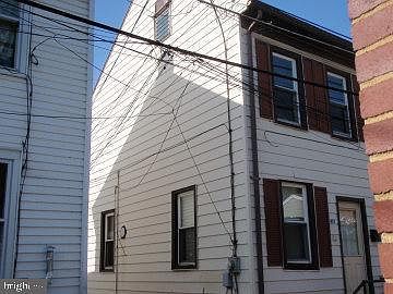 1st image of 417 N Gannon St