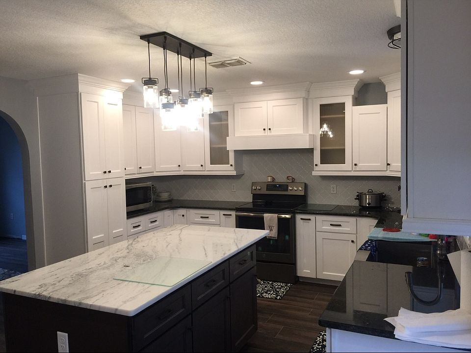New kitchen 