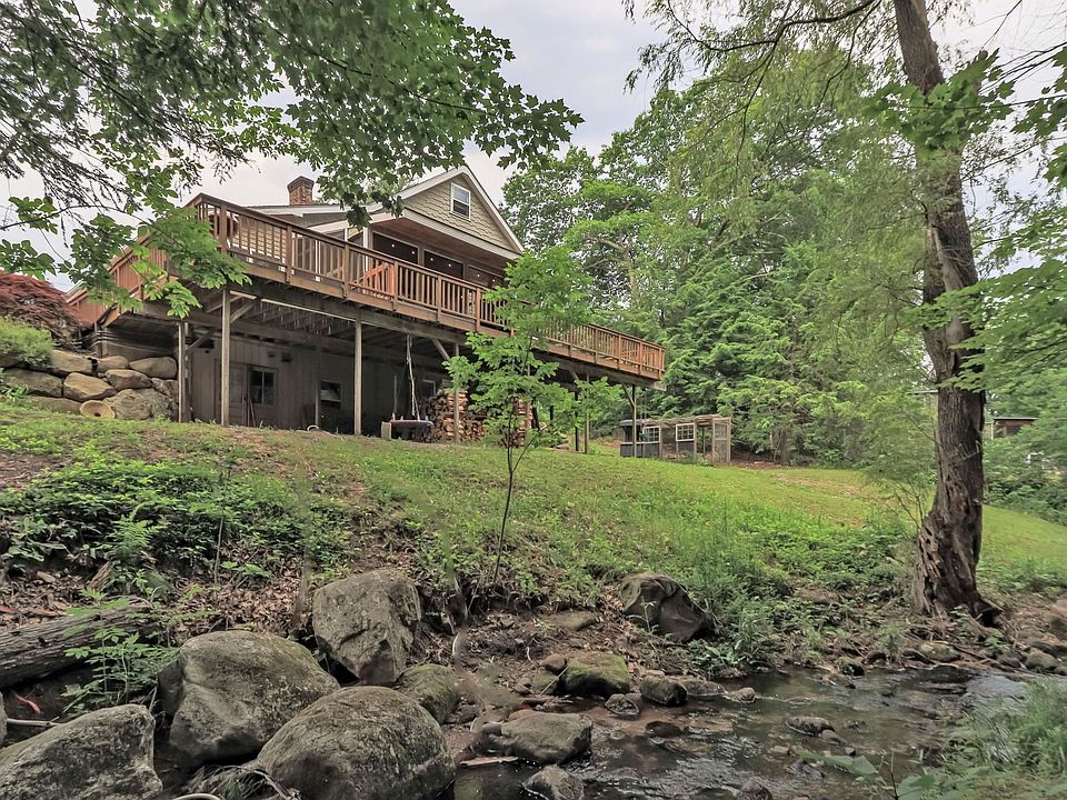 1st image of 5 Hillsdale Drive