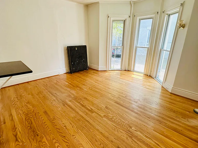 36 Rowley St #1 — Photo 5