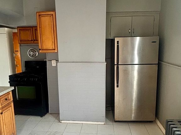 5th image of 298 Union Ave Floor 2