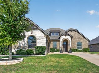 1070 Mickelson Dr, Granbury, TX 76048