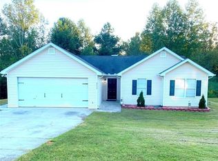 4757 Turning Leaf Dr, Gillsville, GA 30543