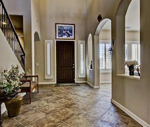 5th image of 3316 E Bartlett Pl