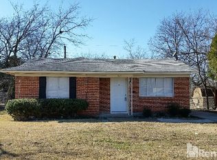 825 Powell Rd, Mesquite, TX 75149