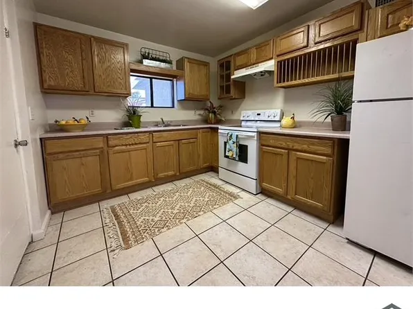 1825 S Jefferson Ave, Tucson, AZ 85711