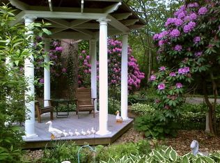 121 Stony Ln, Exeter, RI 02822