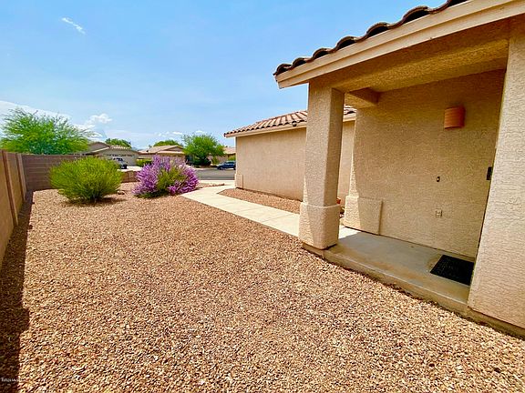 3rd image of 8850 N Palo Verde Bluffs Pl