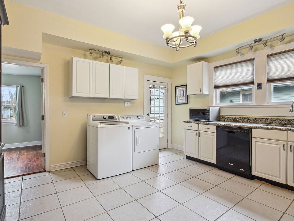 1st image of 2317 Leonidas St