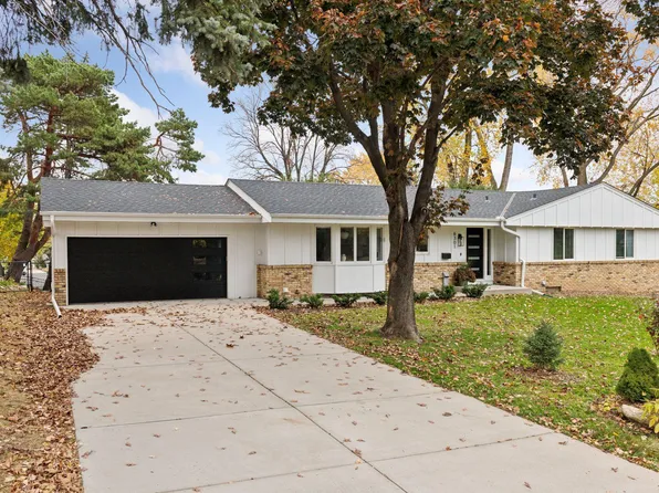 6301 Virginia Ave S, Minneapolis, MN 55424