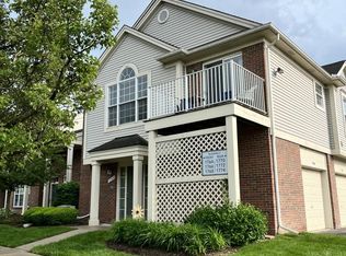 1764 Flagstone Cir, Rochester, MI 48307