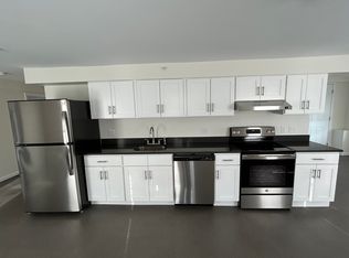 32 E Ashburnham Hill Rd #32E, Fitchburg, MA 01420