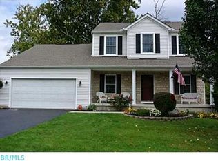 354 Highbanks Valley Dr, Newark, OH 43055