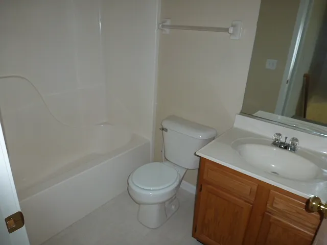 924 Bamburgh Dr — Photo 9