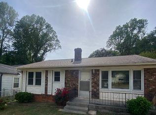 910 Arch St, High Point, NC 27260