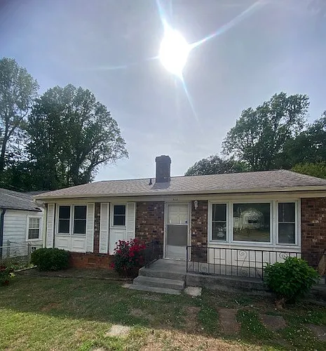 910 Arch St Photo 1