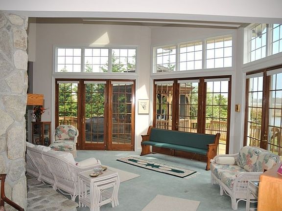 5th image of 105 Creek Dr