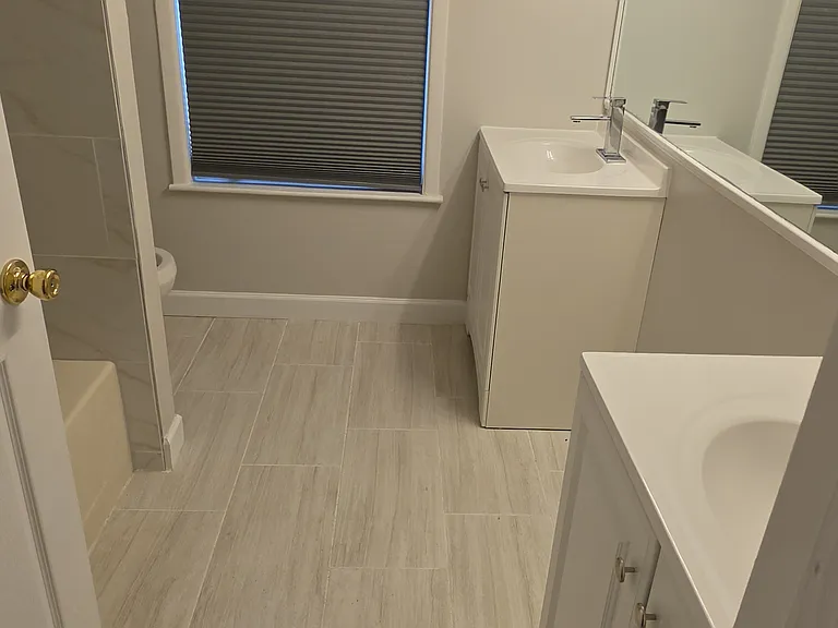 308 Trinity Ct — Photo 10