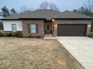 235 White Oak Cir, Lincoln, AL 35096