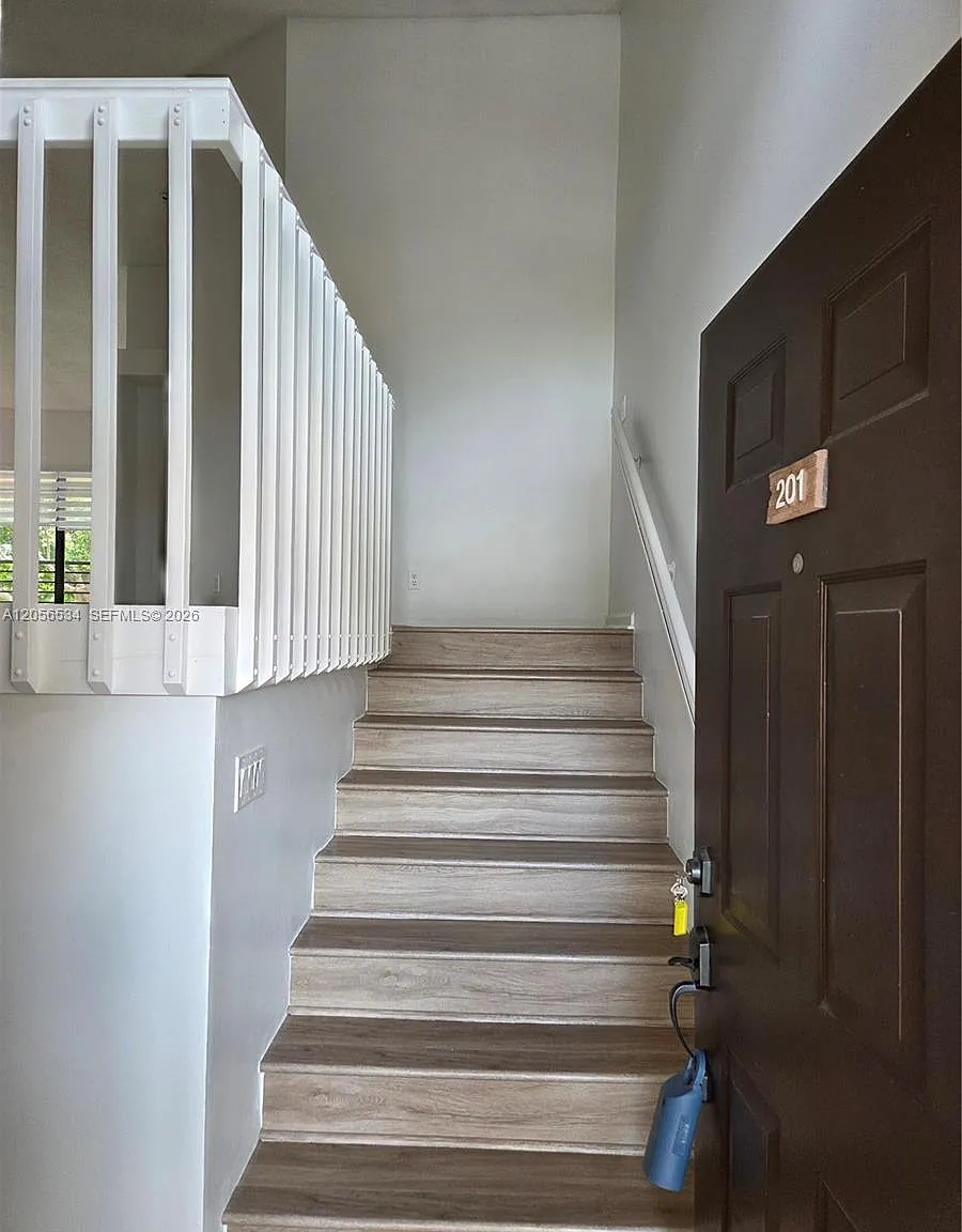 South Lake Condo — Photo 3