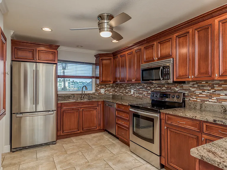 2700 Bayshore Blvd #507 — Photo 23