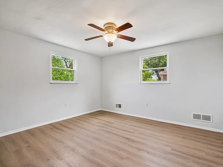 759 Gallion Ave — Photo 15